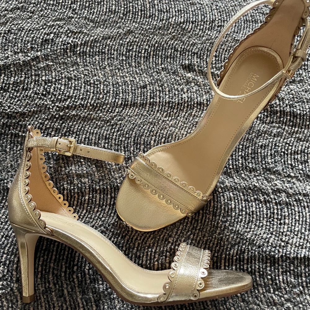 Micheal Kors  Size 7 ankle strap heels